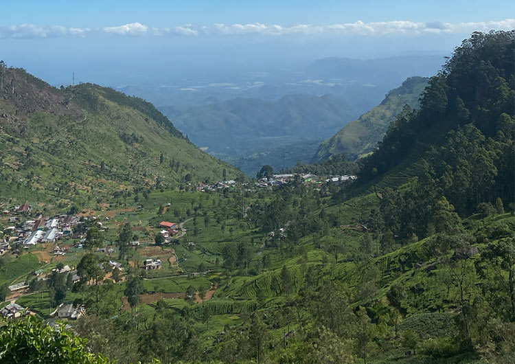 Trek to Thotalagala mini worlds end