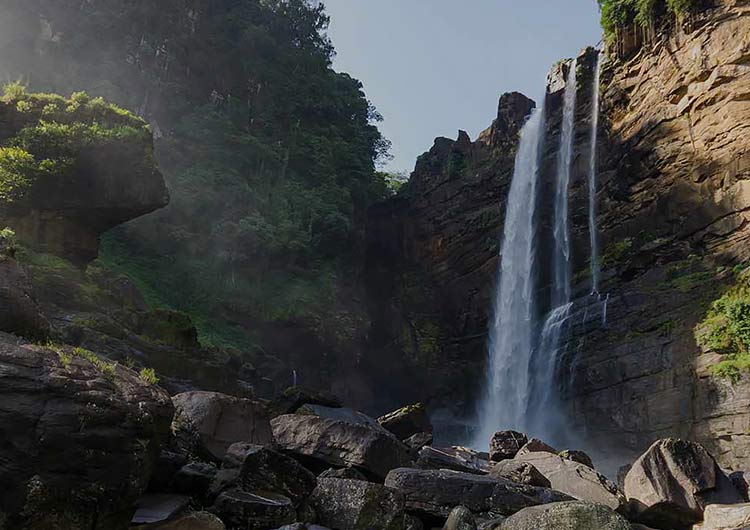 Visit to Laxapana falls